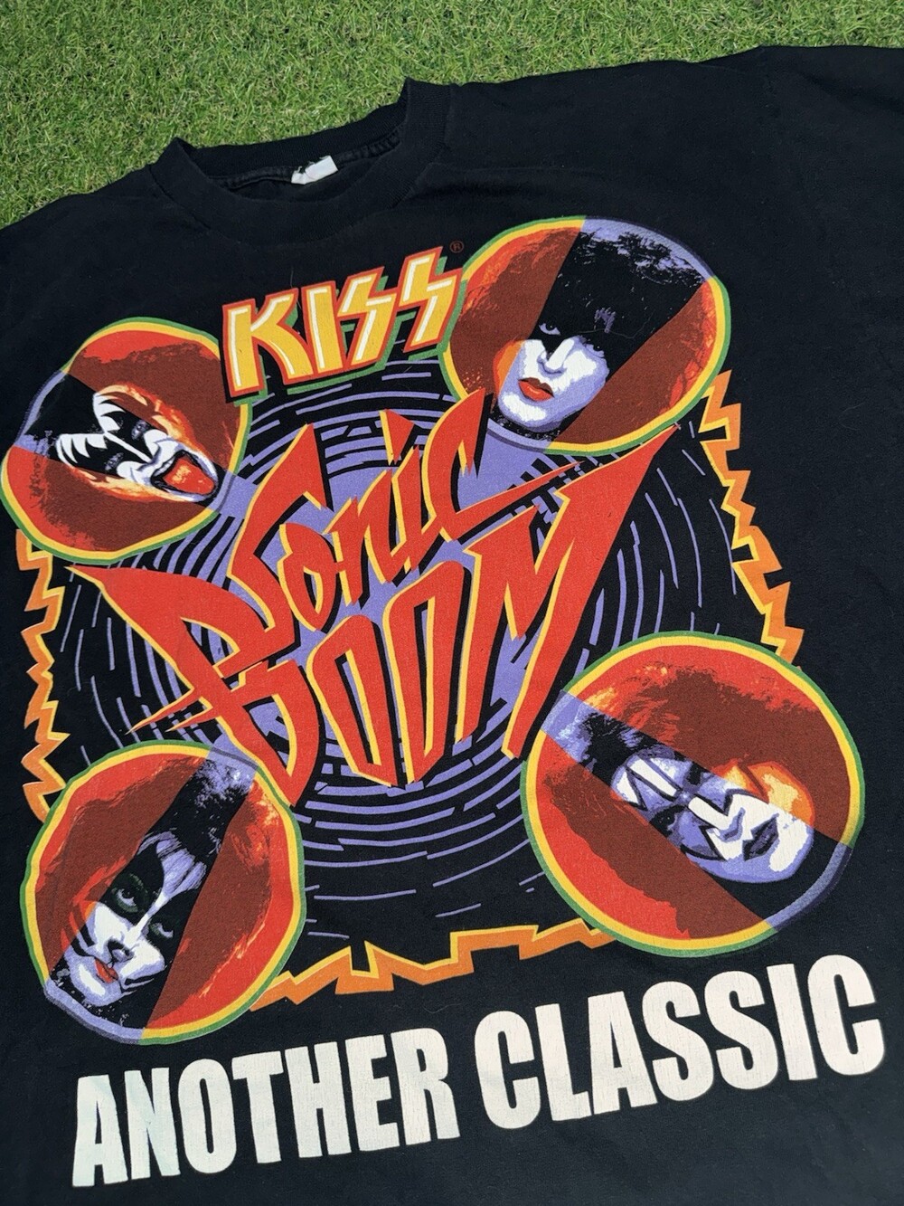 Vintage Kiss Tee XL - Picture 2 of 4